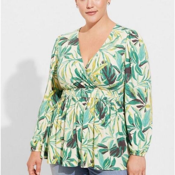 Torrid Textured Knit Surplice Puff Sleeve Babydoll Top 4 boho tropical NWT - Picture 1 of 10